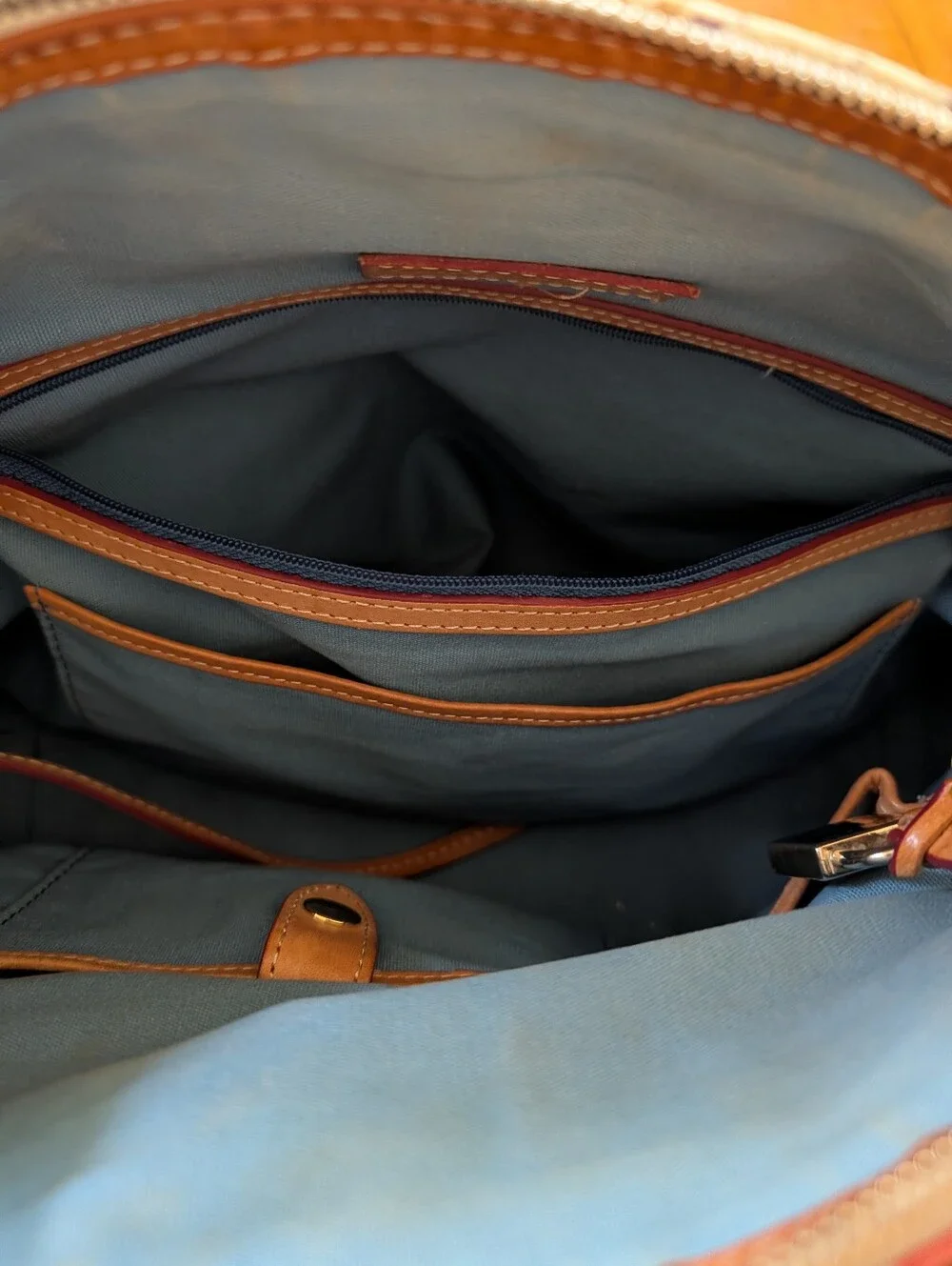 Dooney & Bourke dooney bourke